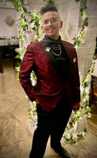 Artistic FTM companion - Alternate Photo