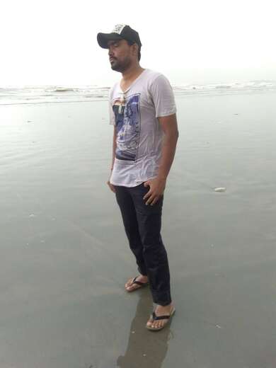 Hi this is young Boy available here - Male Escort in Karachi - Main Photo