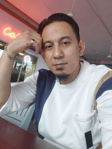 Single Dad.. - Straight Male Escort in Kuala Lumpur - Main Photo