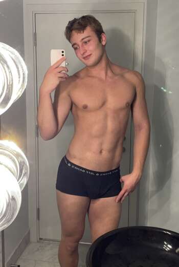 Sweet and charming - Gay Male Escort in London - Main Photo