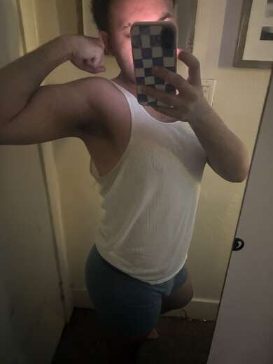Looking for a good time - Gay Male Escort in Long Beach - Main Photo