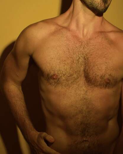 Taylor.Degree educated, son of a diplomat. - Alternate Photo