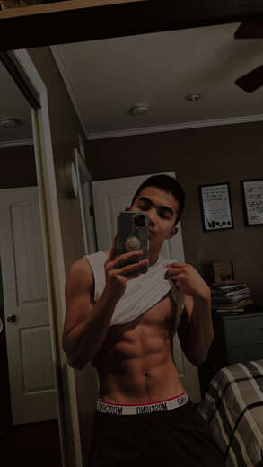 Young Twink - Male Escort in Los Angeles - Main Photo