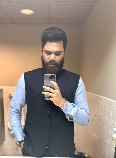 Decent Guy with Indian cultures - Straight Male Escort in Louisville - Main Photo