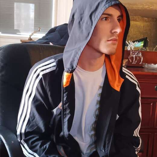 Discreet and down to earth - Straight Male Escort in Louisville - Main Photo