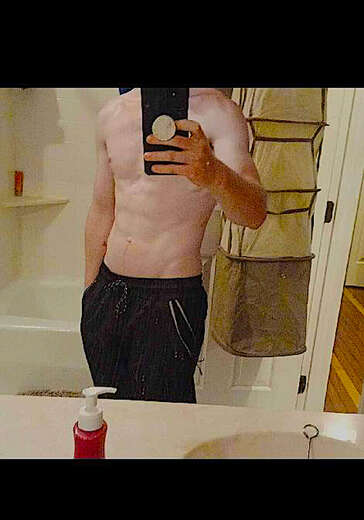 Sexy white and hung - Straight Male Escort in Louisville - Main Photo