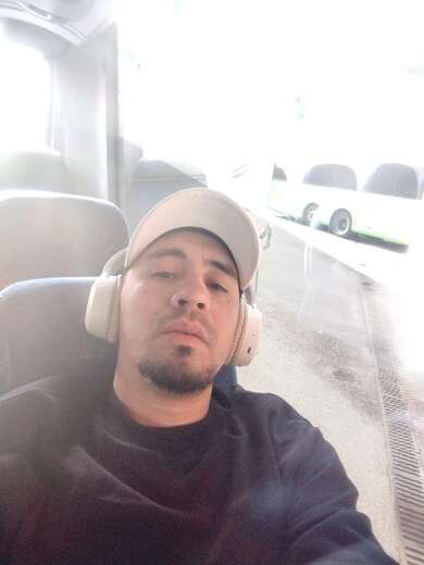 Soy colombiano alto soltero divertido desc - Male Escort in Madrid - Main Photo