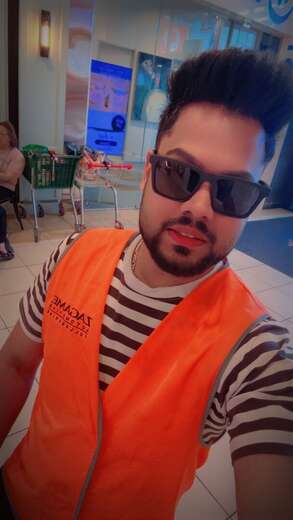 I am indian boy with good experience - Alternate Photo