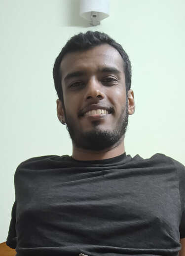 Quiet Nerdy Newcomer male companion - Straight Male Escort in Melbourne - Main Photo