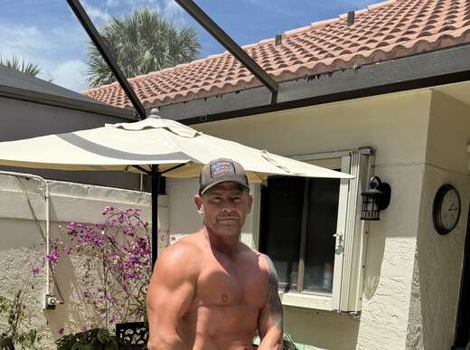 Athletic - Straight Male Escort in Miami - Main Photo