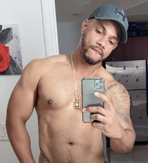 Nice Cuban Guy available for you 🙌 - Gay Male Escort in Miami - Main Photo