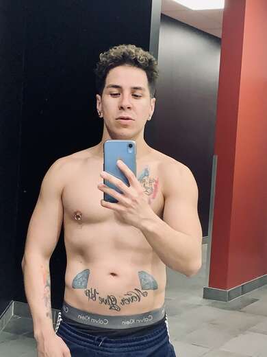 Cool guy from Montreal - Bi Male Escort in Miami - Main Photo