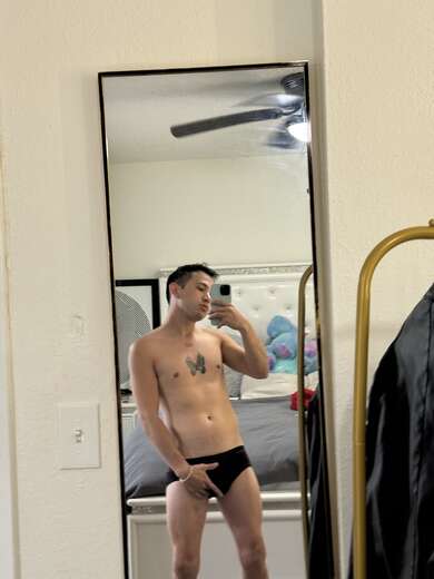 Young Argentine wanting to enjoy - Gay Male Escort in Miami - Main Photo