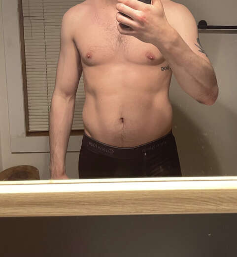 Easy-going guy for enjoyable times - Gay Male Escort in Minneapolis - Main Photo