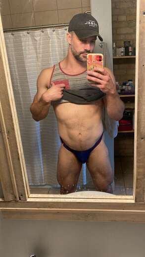 Intimate muscle boy - Gay Male Escort in Minneapolis - Main Photo