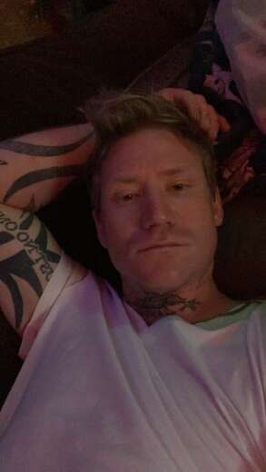 Tall, muscular, tattoos, and easy going - Bi Male Escort in Minneapolis - Main Photo