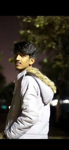 6ft tall handsome guy - Alternate Photo