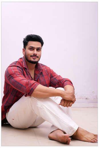 I am nazeer top commercial. - Bi Male Escort in Mumbai - Main Photo