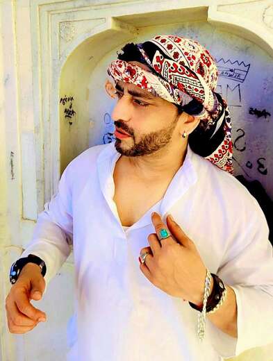 Looking for decent honest an classy person - Male Escort in Mumbai - Main Photo