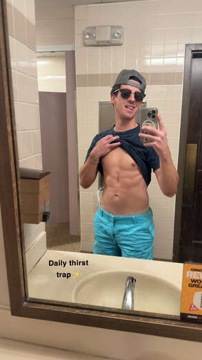 athletic built, pretty open for new things - Alternate Photo