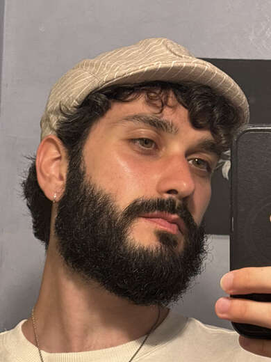 world traveler - Alternate Photo