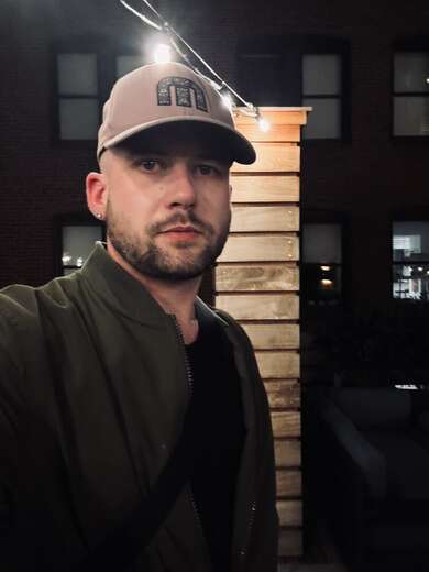 Jersey raised. Manhattan kept. - Alternate Photo