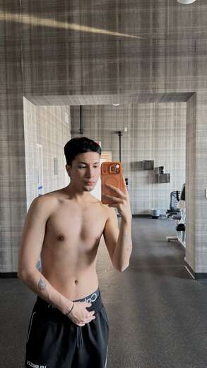 Latin boy - Alternate Photo