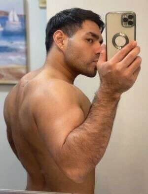 Latino masseur erotic - Alternate Photo