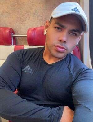 Latino masseur erotic - Alternate Photo