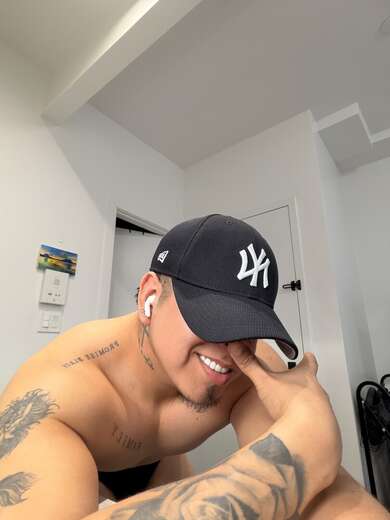 message for m informat. - Bi Male Escort in New York City - Main Photo