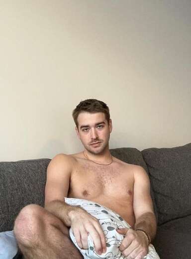 calm and clean - Gay Male Escort in Oklahoma City - Main Photo