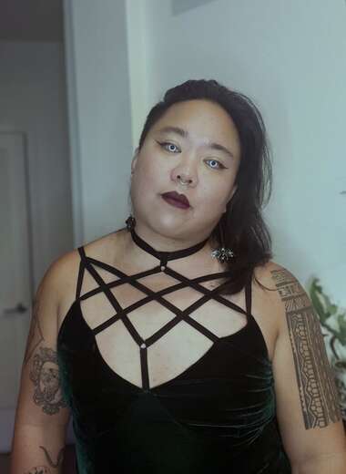 Dorky alt intersex/androgynous FTM - Alternate Photo