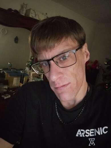 Transgender, blonde, average, short, fun - Alternate Photo