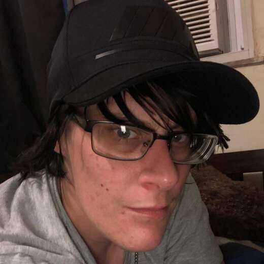 Transgender, blonde, average, short, fun - Alternate Photo