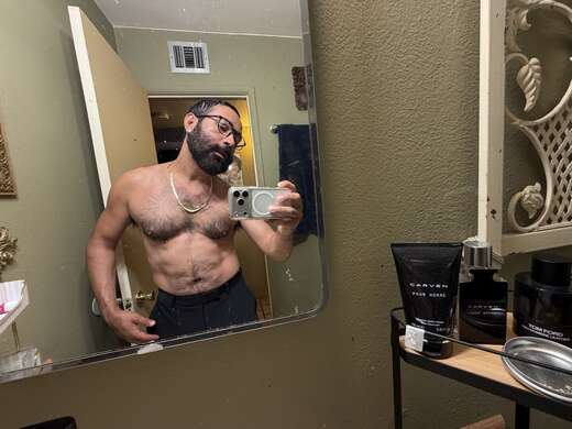 Let me show you a good time - Alternate Photo