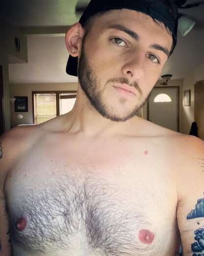 Cowboy looking to date - Gay Male Escort in Pittsburgh - Main Photo