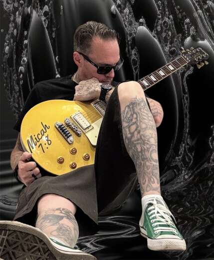 Irishman in Mexico - Alternate Photo