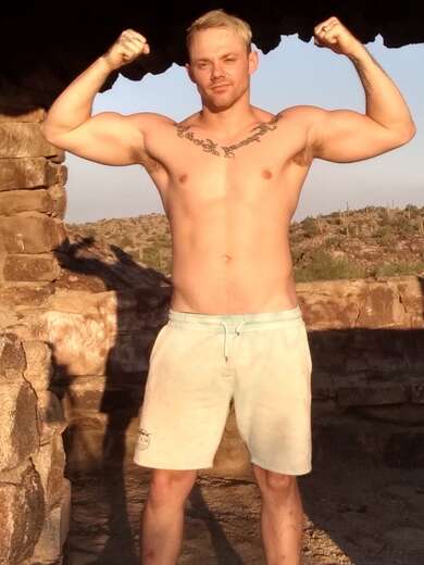 Come tense, leave Relaxed 😌 - Straight Male Escort in Portland - Main Photo