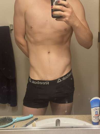 Easygoing guy who likes to chill and have. - Bi Male Escort in Portland - Main Photo