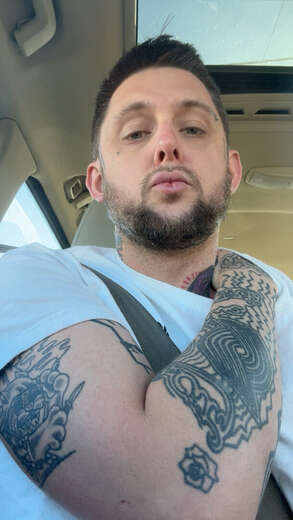 Straight, tattoos, masc, houseboy - Alternate Photo