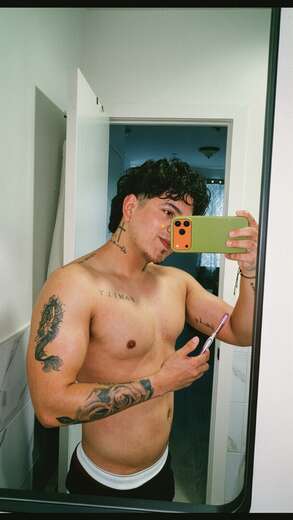 Latinhot - Alternate Photo