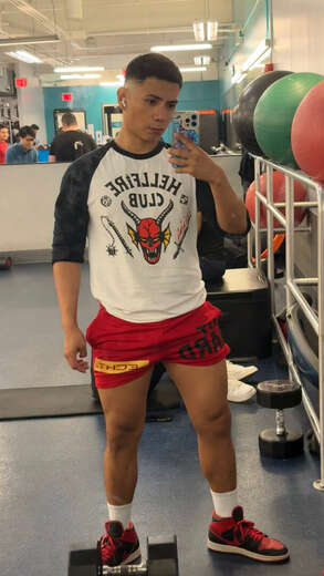 Younger Peruvian - Gay Male Escort in Queens - Main Photo