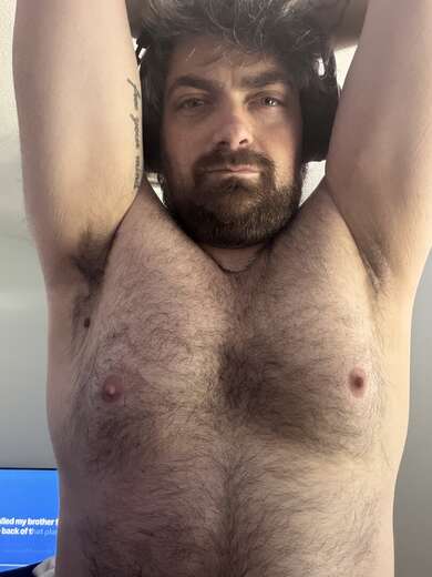 Clean, confident, quietly irresistible - Alternate Photo
