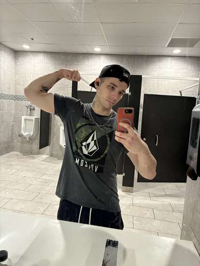 College gym rat - Alternate Photo