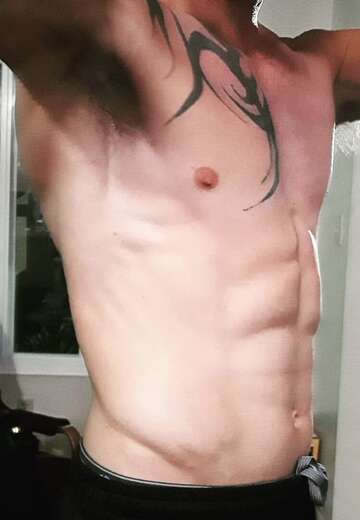 Serious discreet and respect - Straight Male Escort in San Diego - Main Photo