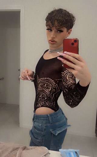 femboy fantasy 💋 - Alternate Photo