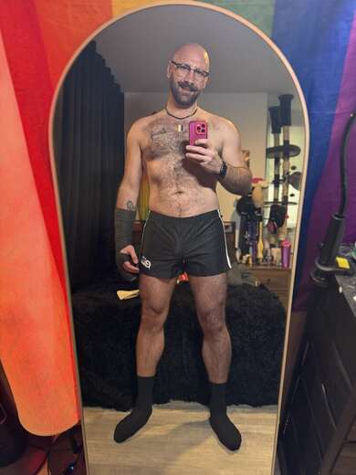 Discreet, reliable, charming professional - Alternate Photo