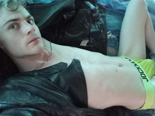 29 kind, Friendly, Dark Humor - Gay Male Escort in South Africa - Main Photo