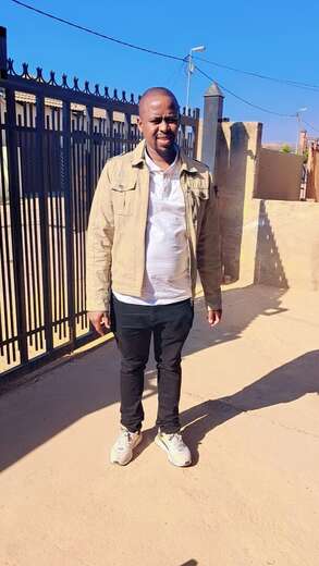 Dark,chubby, reserved - Straight Male Escort in South Africa - Main Photo