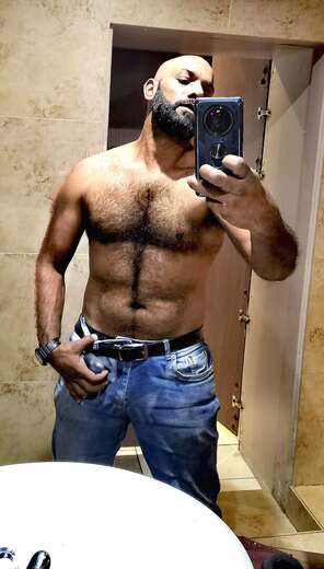 Discreet, loving, and alway on time - Straight Male Escort in South Africa - Main Photo